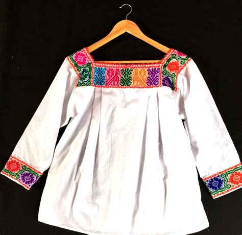 Blusas bordadas mexicanas, camisolas más tapaboca de regalo! Blusas Bordadas Mexicanas Hecho A Mano Artesanal - $ 550 ...