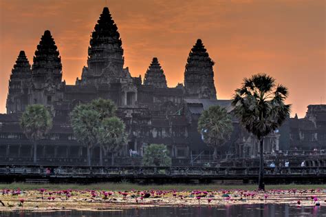 Sunrise At Angkor Wat Hecktic Travels