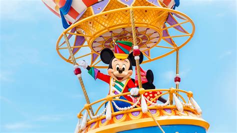 Festival Of Fantasy Parade Magic Kingdom Park Walt Disney World Resort