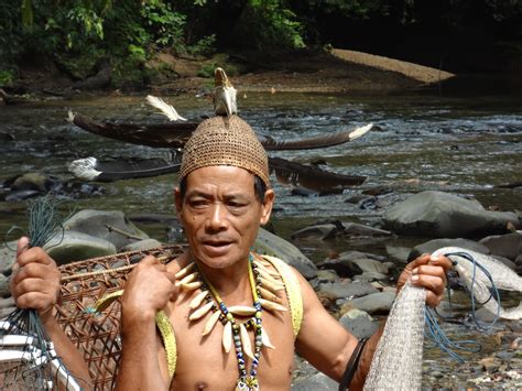 Dayak People Of Kalamantan Borneo Borneo People Costumes