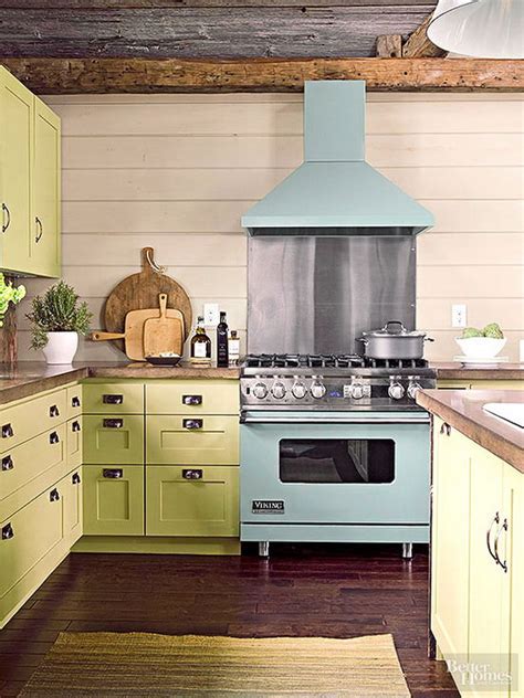 Since we already gave you a quick guide on how to paint the the number of colors you can choose from for your kitchen cabinets is indeed endless. 80+ Cool Kitchen Cabinet Paint Color Ideas