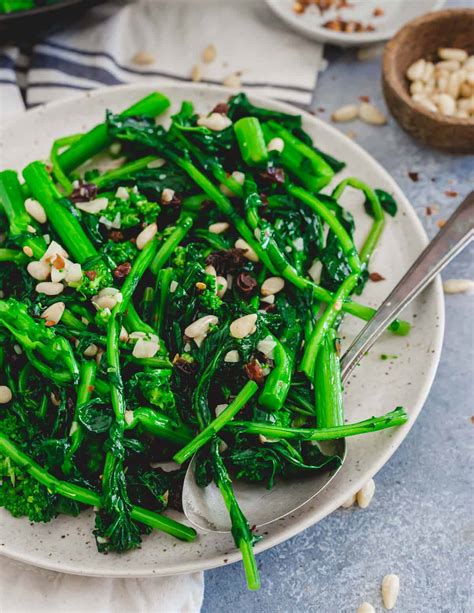 Sweet And Spicy Broccoli Rabe An Easy Broccoli Rabe Side Dish Recipe