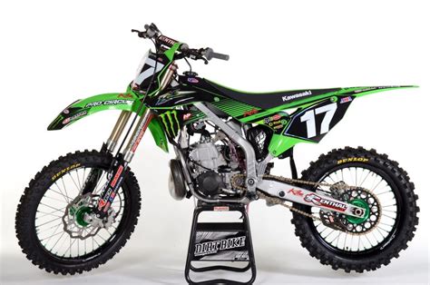 The kx250 is one of two bikes in the class to come with a kickstarter and the most affordable of the big six 250f motocrossers on the market at $7,799. 2018 PRO CIRCUIT KX250 BUILT BY JON PRIMO: TWO-STROKE ...