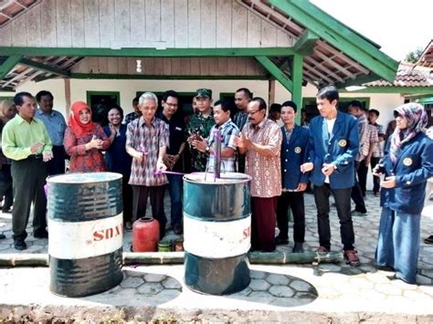 Informasi lengkap institut pertanian stiper yogyakarta (instiper) tahun 2021 mulai dari tingkat selektivitas, info pendaftaran, jurusan, serta cerita dan review para mahasiswa dan alumni. InfoPublik - Limbah Daun Jati Dimanfaatkan Menjadi Arang ...
