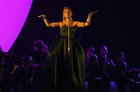 Their wedding took place at ariana's home in montecito, calif. Odds on If Ariana Grande Stays Engaged and Gets Married in ...