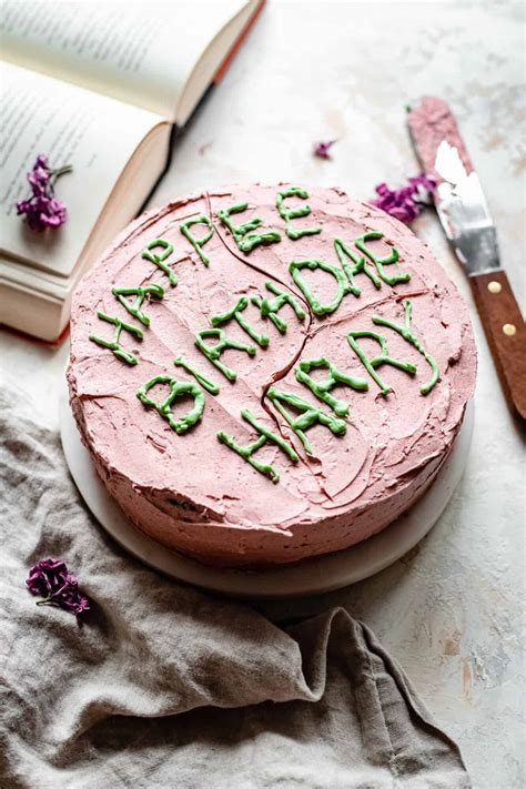 Vegan Harry Potter Birthday Cake - The Banana Diaries