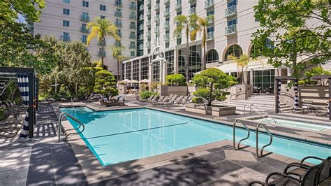 Sacramento Hotels With Outdoor Pools Candi Russo