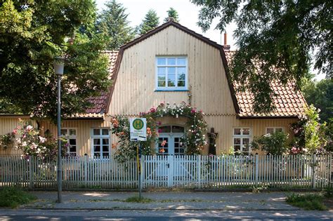 Haus niedersachsen worpswede liegt in worpswede und bietet gratis kabellosen internetzugang in findorffstraße 3, worpswede, niedersachsen, deutschland. Pin on Worpswede