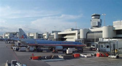 el aeropuerto de miami rompe récord de pasajeros