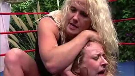 Women Wrestling Sleeper Hold Porn Videos Letmejerk