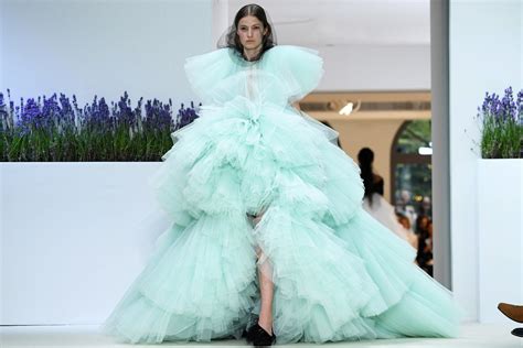 The Dreamiest Dresses From Paris Haute Couture Fashion Week London