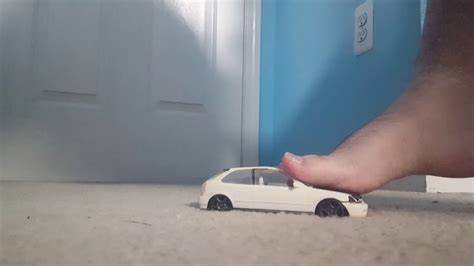 Giantess Giant Man Crush Car Foot Crushing Youtube