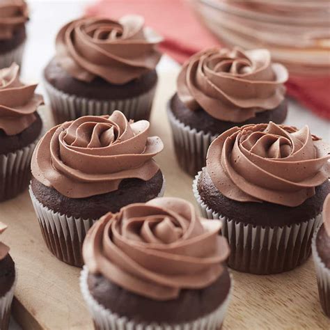 Our Classic Chocolate Buttercream Frosting Recipe Wilton