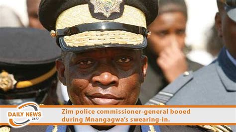 Zimbabwe Police Commissioner General Booed During Emmerson Mnangagwas Swearing In Youtube