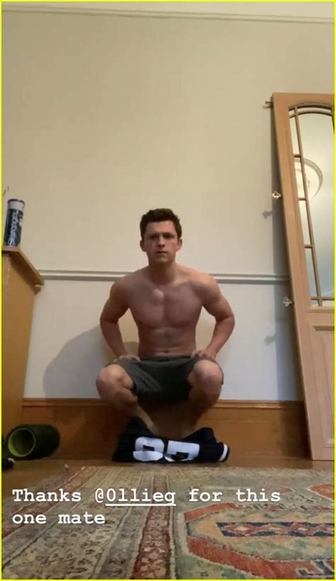 Tom Holland Shows Off Muscular Body While Doing Handstand Challenge Photo 1292074 Photo