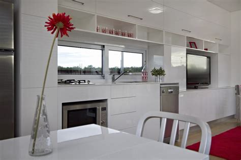 The shipping container itself, is the main structure of your home, eliminating the cost of building out a frame. Modular Shipping Container Home Offers The Perfect Floor Plan