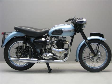 Triumph motorcycles use cookies on this website to provide the best experience possible. Motorcycle - Wikipedia, the free encyclopedia | Motos ...