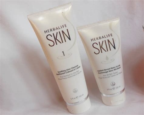 Skin care └ health & beauty all categories food & drinks antiques art baby books, magazines business cameras cars, bikes, boats clothing, shoes & accessories coins collectables computers/tablets & networking crafts dolls, bears electronics gift. Herbalife Skin Soothing Aloe Cleanser and Instant Reveal ...