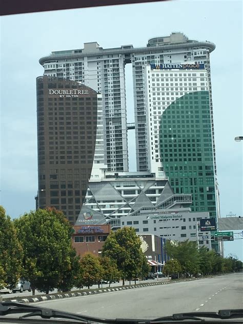 Okrem toho ako hostia ubytovania doubletree by hilton hotel melaka máte k dispozícii aj bazén a počas pobytu v ubytovaní doubletree by hilton hotel melaka je vaše pohodlie pre nás prvoradé a. LindaF: Double Tree by Hilton Melaka
