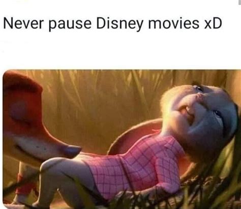 Pin By Merle On Funnyawesome Paused Disney Movies Disney Movies Disney Memes