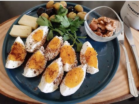 What is the keto diet, and how can you burn fat by eating more of it? The Complete Ketogenic Diet for Beginners: Your Essential ...