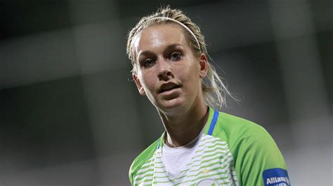 Frauen-Bundesliga: Lena Goeßling kritisiert Spielerinnen - Eurosport