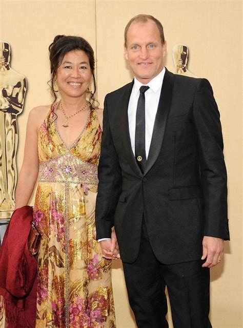 Woody Harrelsons Wife Helped Him Believe In Concept Of Marriage But