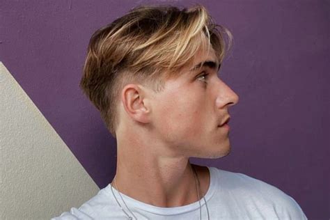 9 Best Middle Part Hairstyles For Men Man Of Many Middle Part