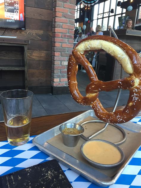 I Ate Massive Pretzel With Beer Cheese Rfood