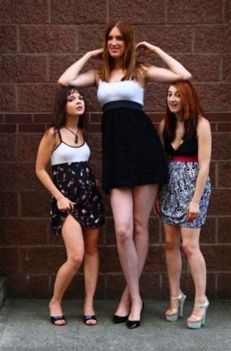 Extremely Tall Women Funcage