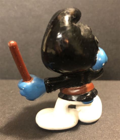 Smurf Police Officer Vintage Figure Figurine Schleich Hong Kong