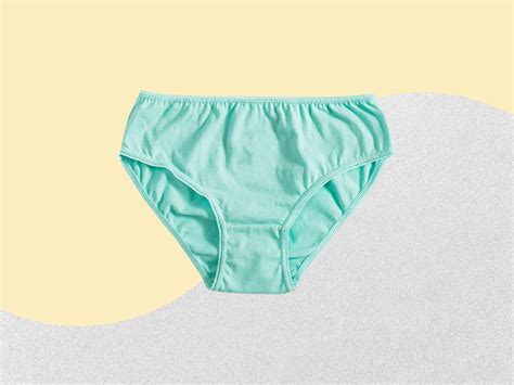 7 Colors Your Vaginal Discharge Can Be And What They Might Mean Self