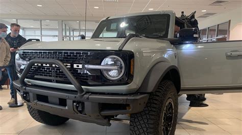 Local Ford Dealership Unveils 2021 Ford Bronco