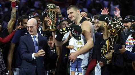 Denver Nuggets Defeat Miami Heat To Win First Nba Championship Yahoo