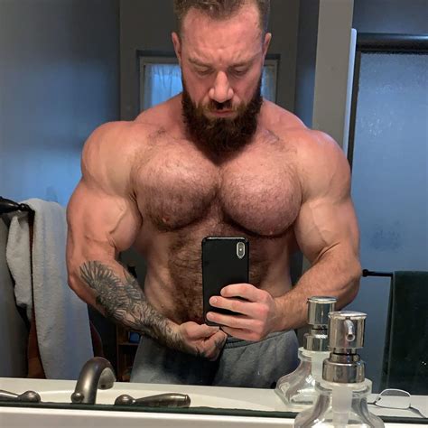 Shirtless Strong Muscle Man Seth Feroce Beard Selfie Masculine Hairy Alpha Daddy