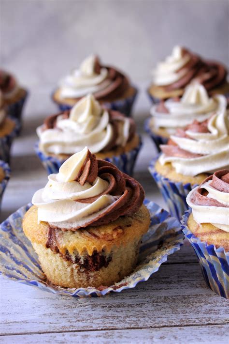 Marble Cupcakes With Chocolate And Vanilla Swirl Buttercream