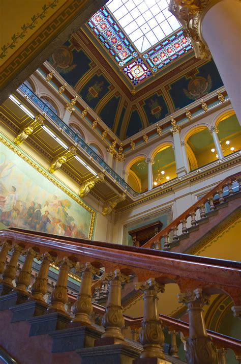 A Day Trip To The Des Moines Iowa State Capitol Building