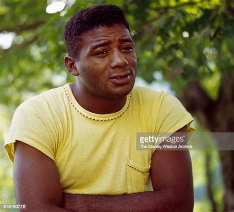 Floyd Patterson Poses For A Portrait In May 1962 News Photo Getty