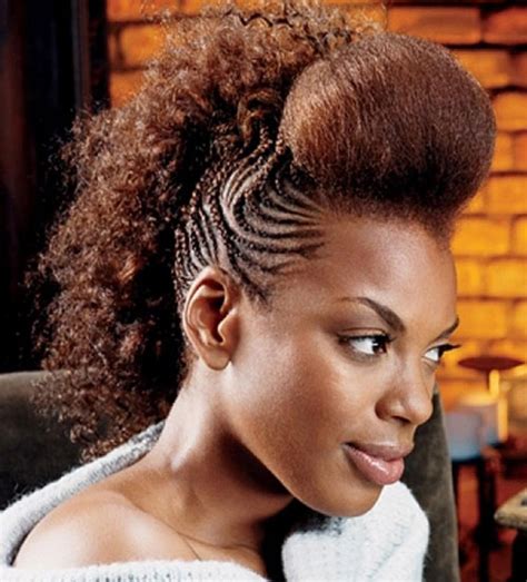 Natural mohawk hairstyle for black women. 50 Mohawk Hairstyles for Black Women | StayGlam