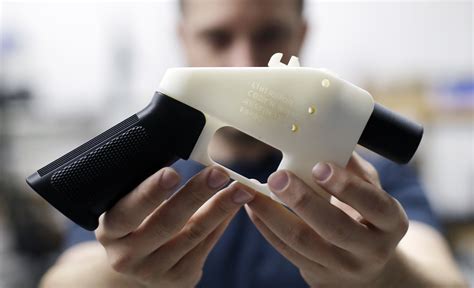States Are Suing The Us Government Over 3d Printed Gun Blueprints Mit