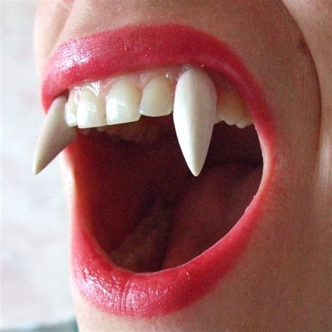 How To Get Vampire Teeth For Real Diy Realistic Custom Fit Fangs