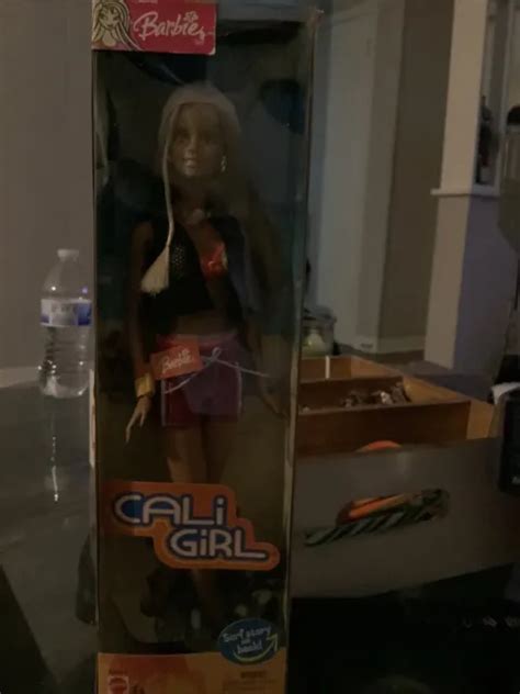 Barbie Cali Girl Doll With Surf Story 2003 Mattel C6461 New In Box 5500 Picclick