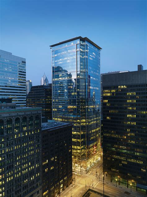 131 South Dearborn - Hines