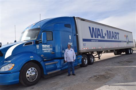 Walmart driver reaches 4 million safety miles