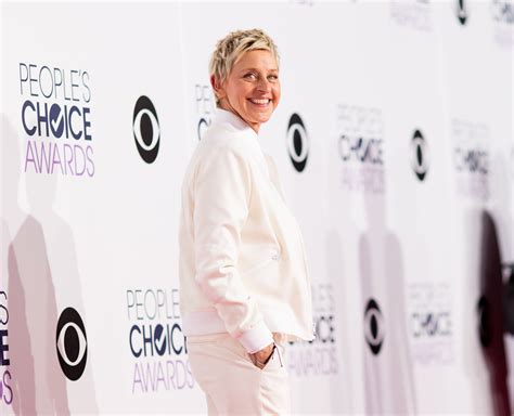 Ellen Degeneres Surprises Her Studio Audience By Giving Them 1 Million