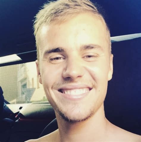 Justin Bieber Smiling The Hollywood Gossip