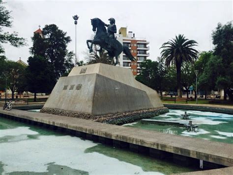 Hoy Comienzan A Restaurar El Monumento Al Gral San Martín Mira La