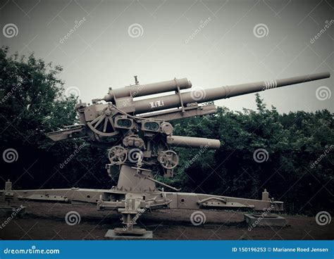 The Ww2 German 88 Mm Cannon Stock Image Image Of Cannon German