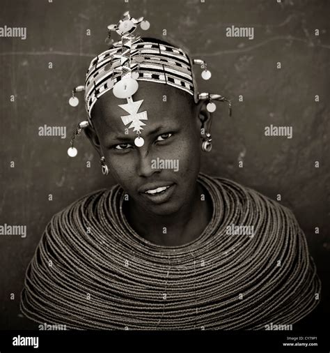 Samburu Tribe Woman Kenya Stock Photo Alamy