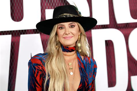 Lainey Wilson Gets Colorful In Prada Heels At Cmt Music Awards 2023